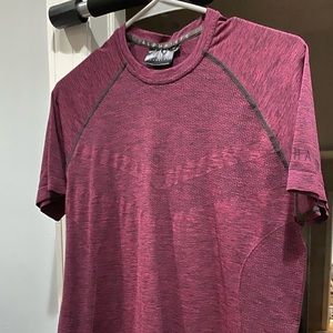 Alphalete Evo Shirt Amethyst size large